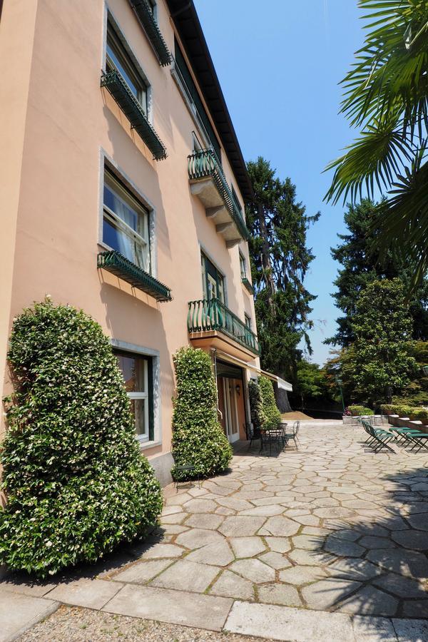 メイナ Casa Mondadori Bed & Breakfast エクステリア 写真